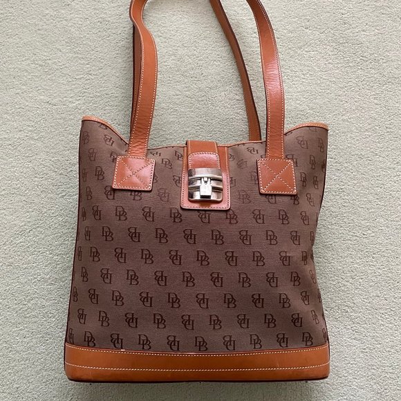 Dooney & Bourke Handbags - Dooney and Bourke Handbag